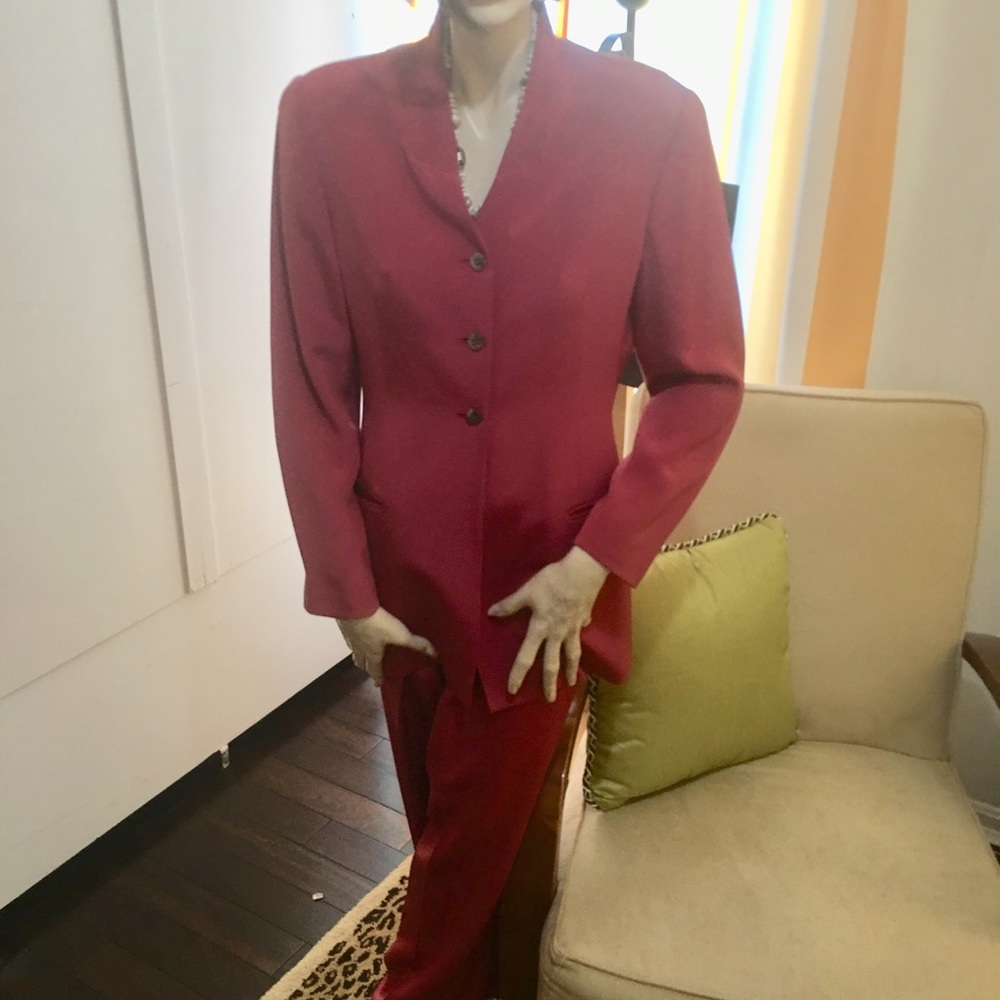 Silk Tahari suit